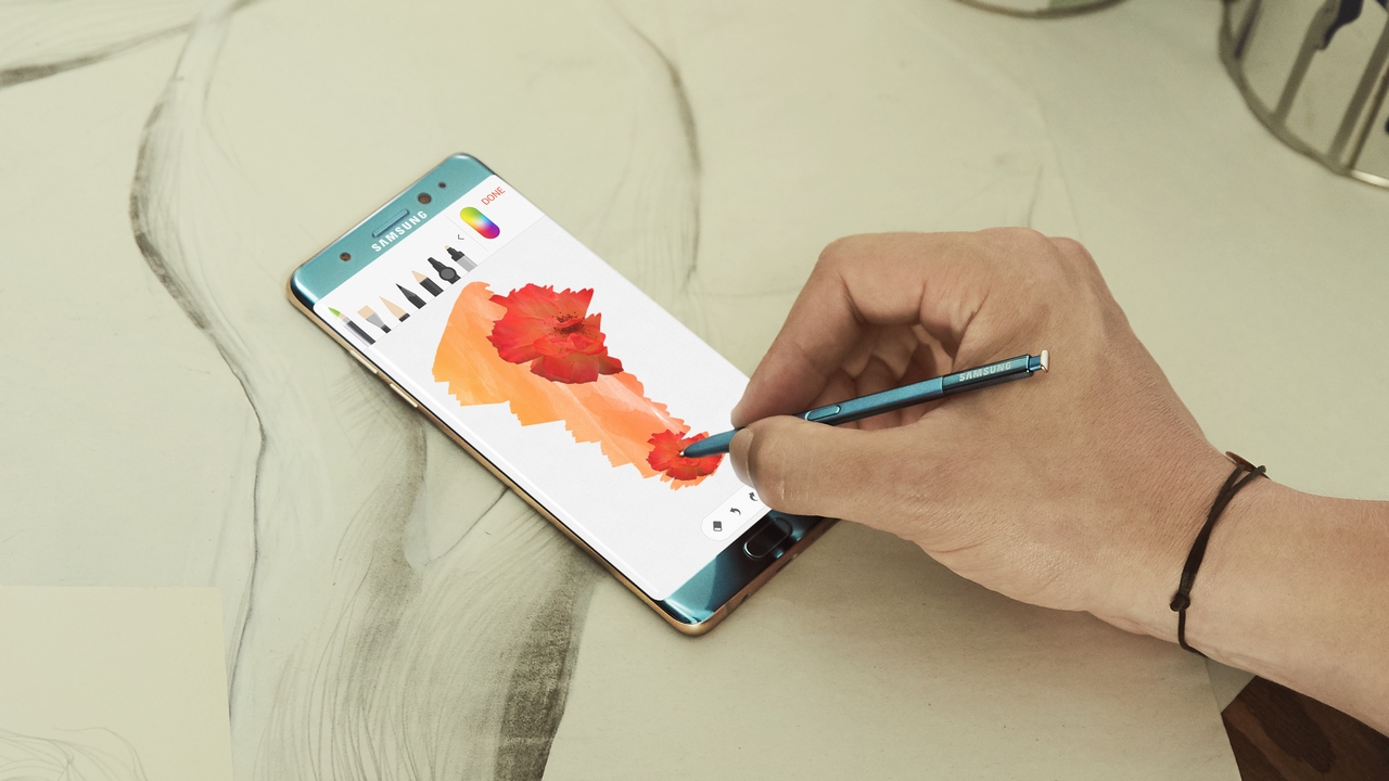 Samsung-Galaxy-Note-7-Lifestyle-S-Pen